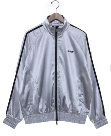 NERDY 글로시 트랙 (실버) 상하의 세트 L 사이즈