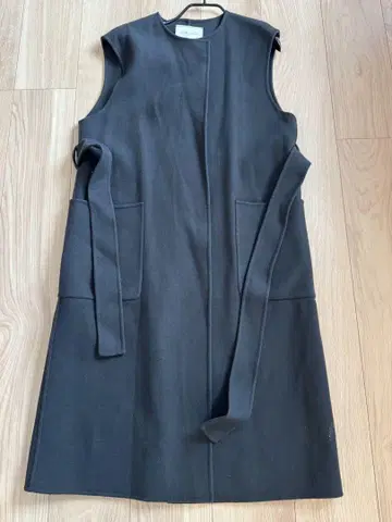 UNITED ARROWS 리버 노카라 베스트 36 그레이