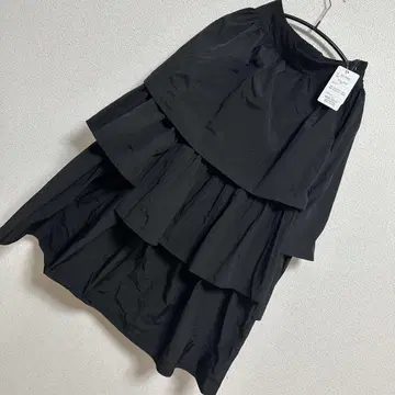 택 포함 새상품 ] 블랙 플리츠 티어드 플레어 스커트 허리 69-75cm