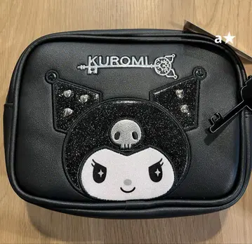 쿠로미 20주년 파우치 (KUROMI's Special Key)