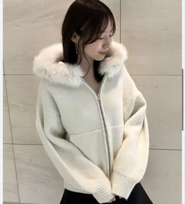 [ USAGI ONLINE 한정판 ] 퍼 니트 후디