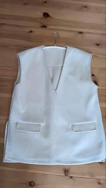 gypsohila 지프소피아 Melton Like Vest 아이보리