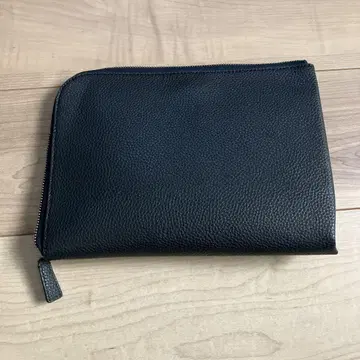 유나이티드 애로우즈 클러치백