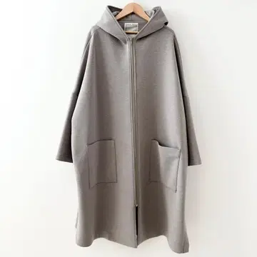 새상품급 비어즐리 종이상자 BIG 코트 그레이