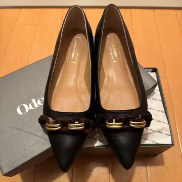 Odette e Odile 블랙 스틸레토 펌프스