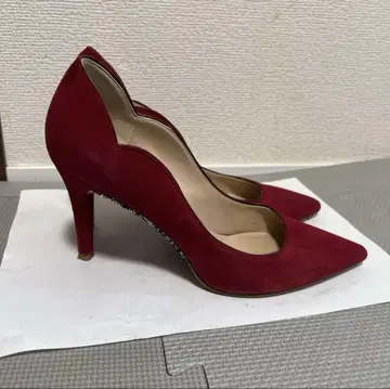 [새상품급] DIANA 빨간색 스웨이드 하이힐 9cm