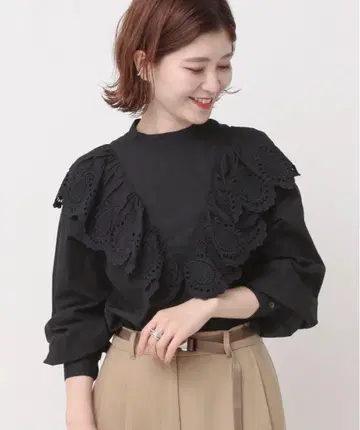 스픽 앤 스팬 프릴 블라우스 블랙