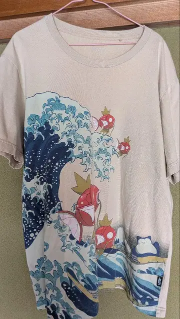 포켓몬 셔츠 코이킹 M 사이즈