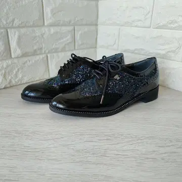 새상품급 안나수이 로퍼 글리터 에나멜 결혼식 파티