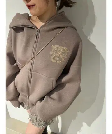 스나이델 볼륨 후드티 모카