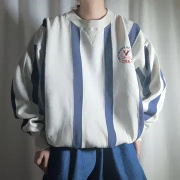 90s 칼리지 맨투맨 Virginia 버지니아 스트라이프 패턴 자수