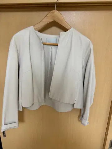 CELFORD 아이보리 노카라 자켓 36