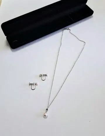 진주 펜던트와 귀걸이 세트