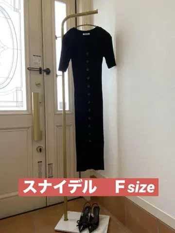 리브 니트 블랙 원피스 F size