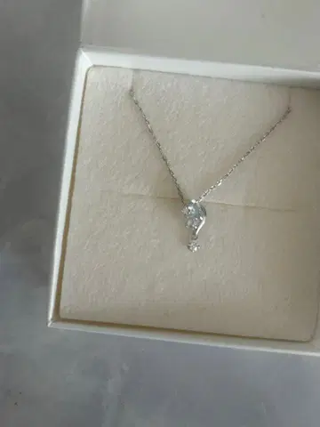 Samantha Thavasa 목걸이