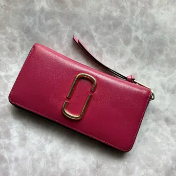 MARC JACOBS USED 핑크 x 레드 장지갑