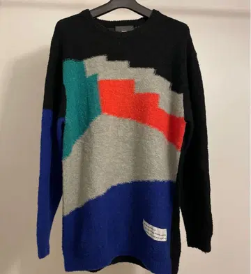지에다 PANEL KNIT 스웨터 사이즈 2