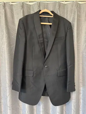 와타베 웨딩 Avica uomo 턱시도