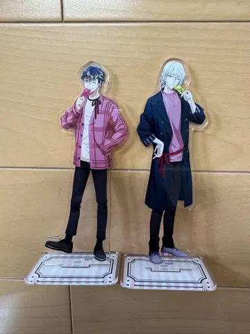 아이나나 나나이로 캔디 하우스 아크릴 스탠드 re:vale 모모, 신
