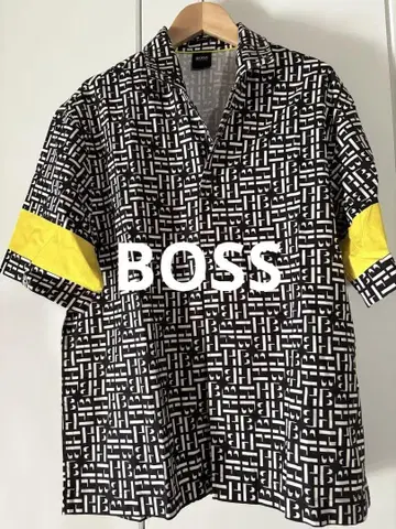BOSS 반팔 셔츠 블랙/화이트/노랑 상의 캐주얼 셔츠