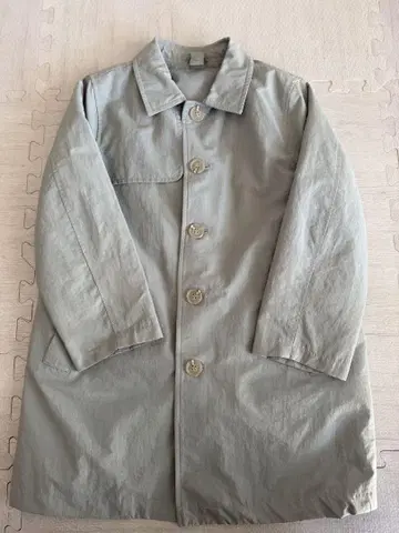 키즈 130cm 연한 그린 미디 기장 코트