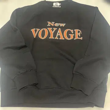 For The Weekend New VOYAGE 맨투맨