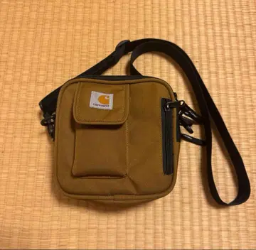 Carhartt 숄더백 브라운