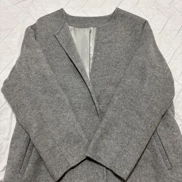 그린 레이블 릴랙싱 그레이 롱 코트