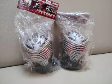 RYUKI 가면라이더 시리즈 소프트 비닐 저금통 제일복권 반프레스토 2개