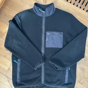 새상품급 Patagonia 플리스 신틸라 자켓 사이즈 L 블랙