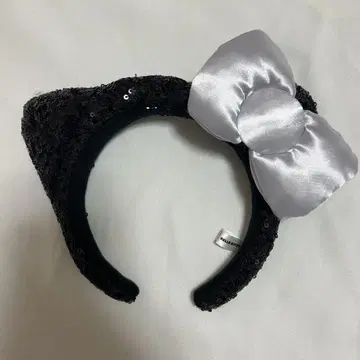키티 머리띠 실버 리본 포함 블랙