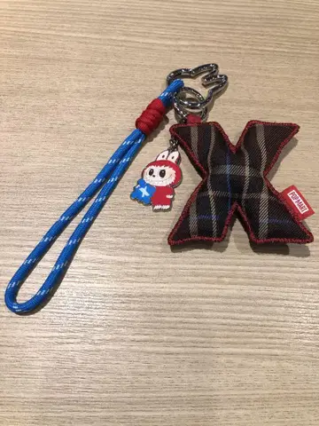 러브브 PIN FOR LOVE 알파벳 펜던트 [ X ]