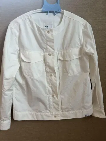 Penfield 화이트 자켓 M 사이즈