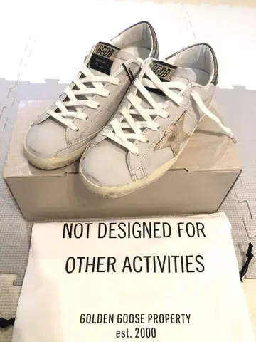 [ 반값 이하! ] GOLDEN GOOSE 미사용 새상품 골든구스