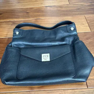 Furla 천연 가죽 숄더백 블랙