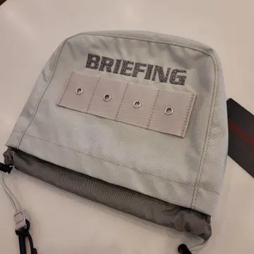 미사용 새상품 BRIEFING 아이언 커버 메탈릭 실버