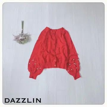 DAZZLIN 더즐린 펄 비쥬 장식 퍼프 슬리브 니트 가디건