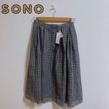 [ 미사용 새상품 ] Sono 소노 플레어 스커트 그레이 M 사이즈 상당