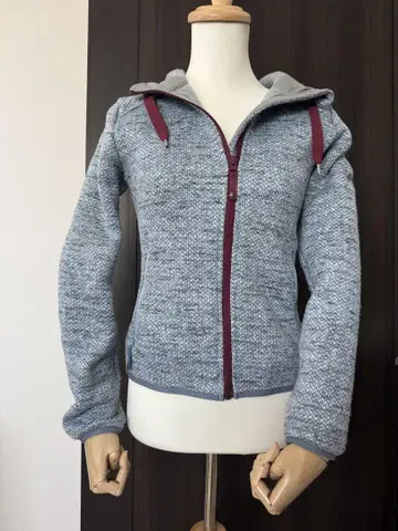 MAMMUT 마무트 플리스 자켓 라이트 블루 x 와인 S 사이즈