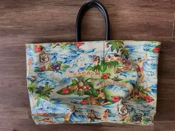디스퀘어드 하와이 비치 디자인 토트백