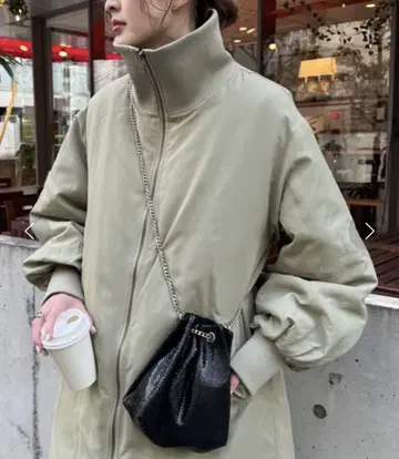 CIAOPANIC TYPY 스탠드 카라 볼륨 슬리브 코트 그린