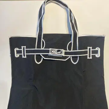 LACOUSETTE 블랙 토트백 에코백 인기 제트