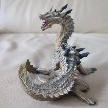 드래곤 피규어 화이트 블루 약 15cm
