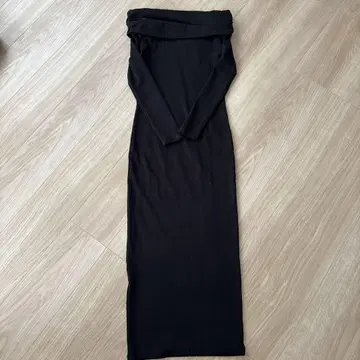 ZARA 오프숄더 원피스