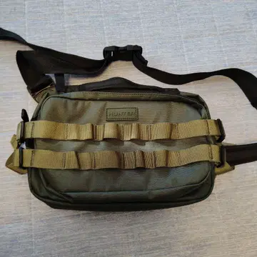 [ 새상품 미사용 ] HUNTER 올리브 숄더백