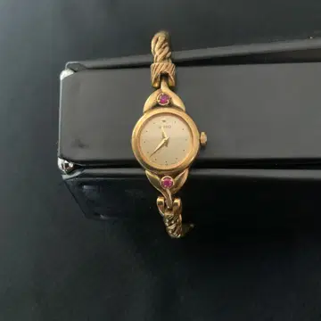 SEIKO 오벌 브레이슬릿 워치 보석 루비 골드 배터리 방전