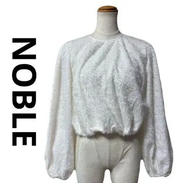 새상품급 NOBLE 노블 샤기 블라우스 화이트 프리 사이즈