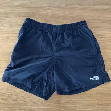 THE NORTH FACE 블랙 숏팬츠