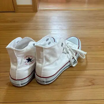 컨버스 스니커즈