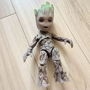 그루트 피규어